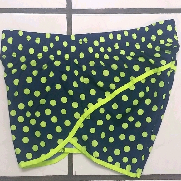 Danskin now running shorts - Picture 7 of 8